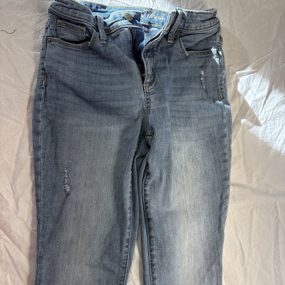 Universal Thread Women's Jeans Size 2/26 R High Rise Skinny Distressed Cuff - Picture 2 of 8